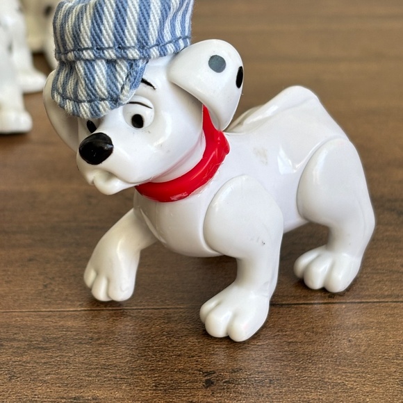 VINTAGE Disney McDonald’s 101 Dalmatians Happy Meal Toy Figures Guitar Set of 4 - Picture 9 of 12